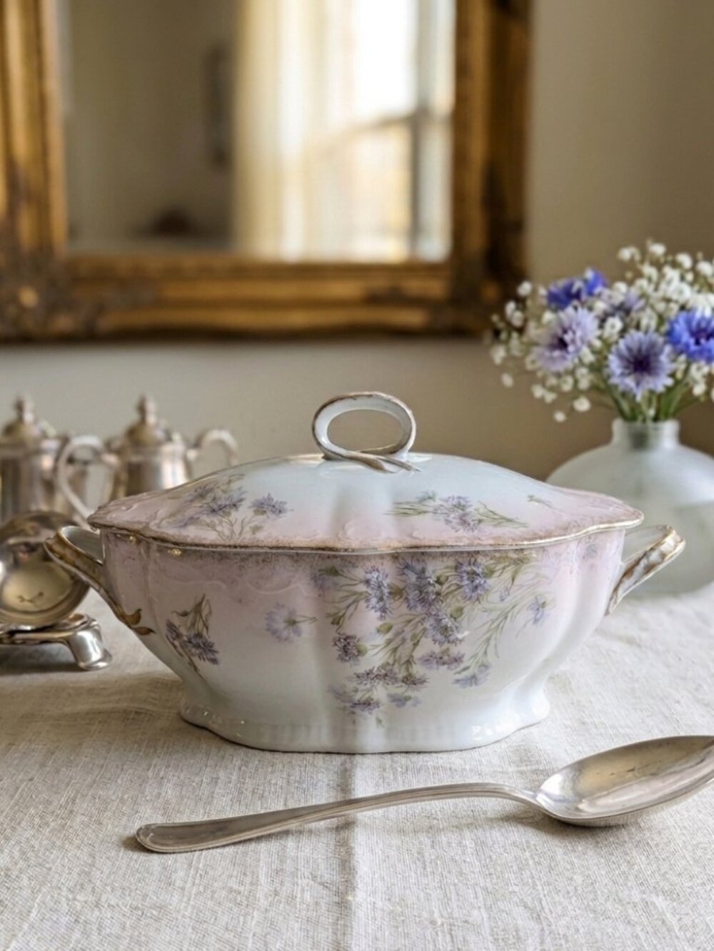 Unbranded Porcelain Lidded Soup Tureen Pink Purple Floral Gold Gilt OS
